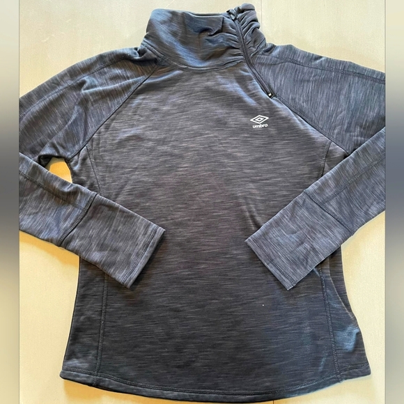 Umbro Tops - Umbro womens fleece lined turtleneck sweatshirt size large